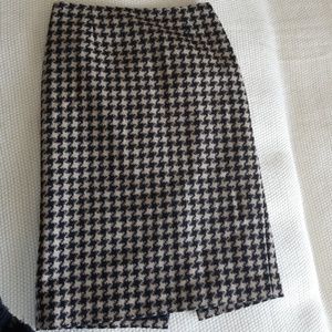 Talbots vintage houndstooth pencil skirt